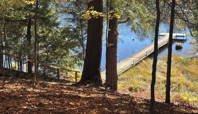 Deer Haven - A charming 3-bedroom house on the chain in Beautiful 3-Lakes