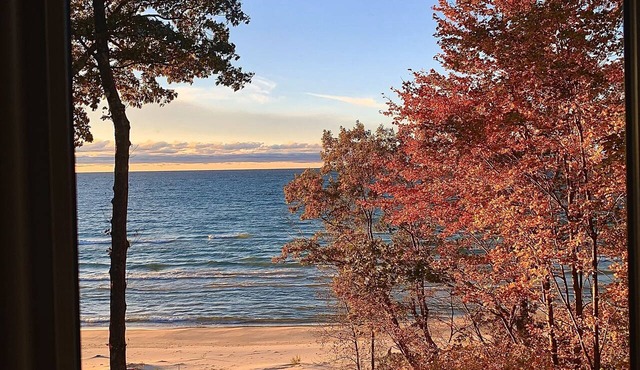 Direct Lake Michigan Pentwater Home