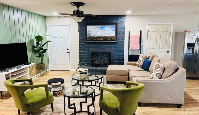 Displaced Families Ready | Sleeps 10 | Pets OK | EV Charger