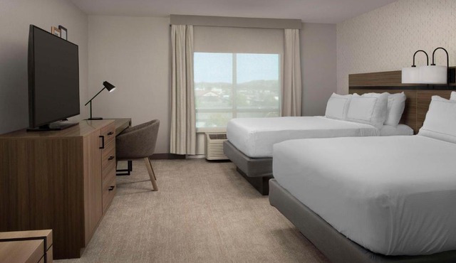 Doubletree by Hilton Chattanooga Hamilton Place