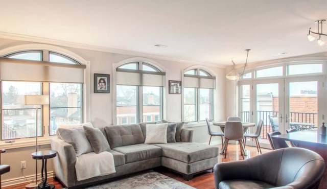 Downtown Plymouth 2-bedroom/2-bathroom Condo