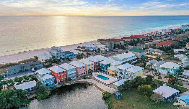 Dreams Come True - Steps to Beach, Gulf Views, Pet Friendly, Pool, Game Room