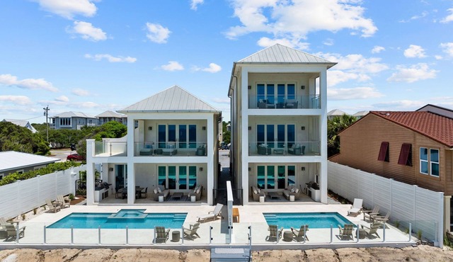 Dual Gulf Front Estates w/Pools, LSVs and More