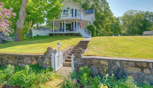Elegant 1905 Home: Steps to Torch Lake & Dtwn
