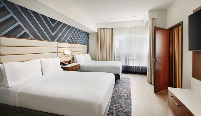 Embassy Suites by Hilton Atlanta Airport North