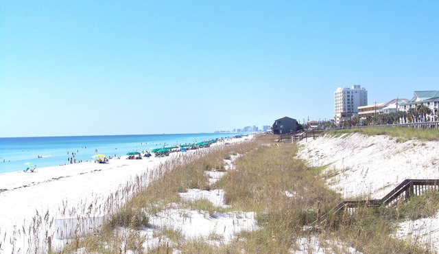 Emerald Gulf, Pool & Hot tub at your patio,-FREE BEACH ITEMS - pocket doors