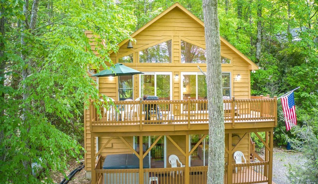 Enchanted Secluded Cabin w/Hot Tub, Fire Pit, and Pets Welcome