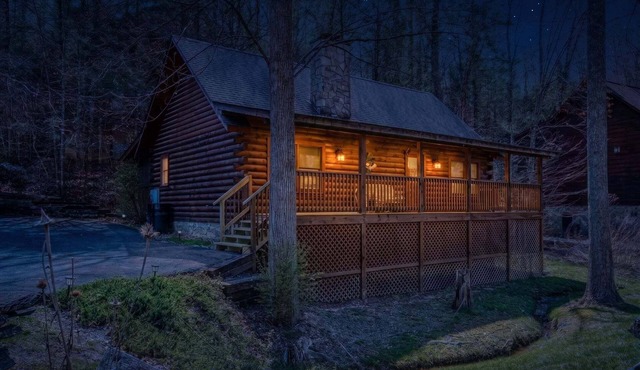 ER204 - Dream Catcher Great location! - Close to town!