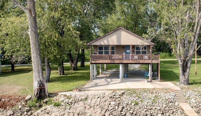"Exclusive" River Cabin on Stilts in Annada