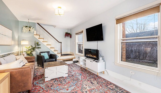 Experience comfort, convenience, and charm in our lovely Carriage House.