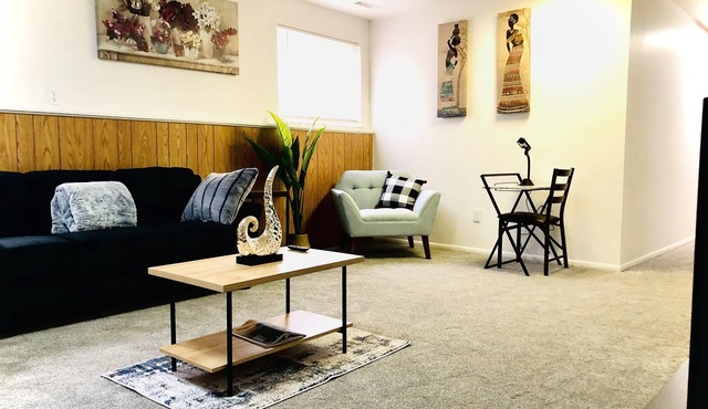 ♾Farmington Dream♾ 4Guests: 2 Bedrooms 1Full Bath