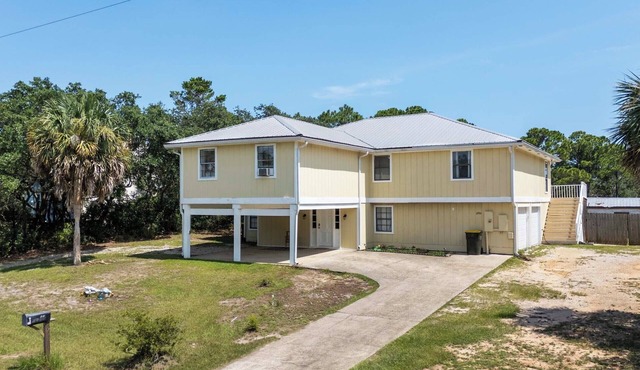 🏖️ Fort Paradise | Spacious 6BR Gulf Shores | 2 Kitchens + Pet Friendly