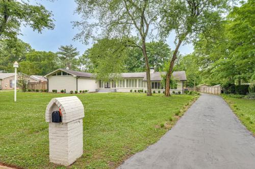Game Room! Upscale Family Retreat in Murfreesboro in Murfreesboro