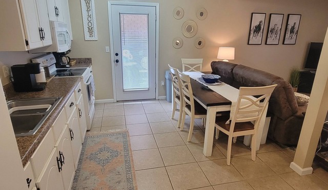Great Dothan location near shopping and airport