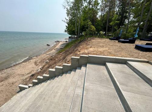 Great Lakes Resort - Beach Studio - Suite 16