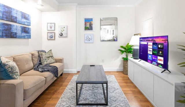Great Location *Near UAB & Hospitals - Apartment