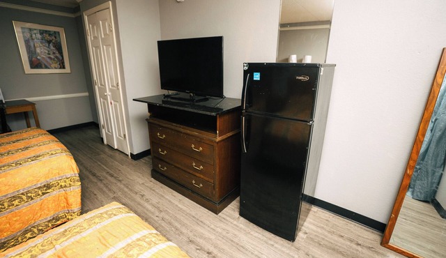 Guest Inn & Suites