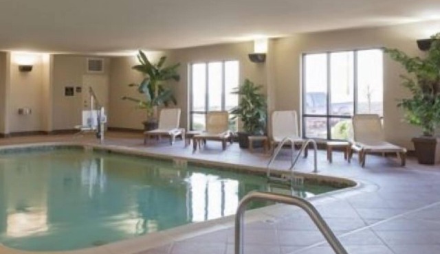 Hampton Inn Macomb in Macomb