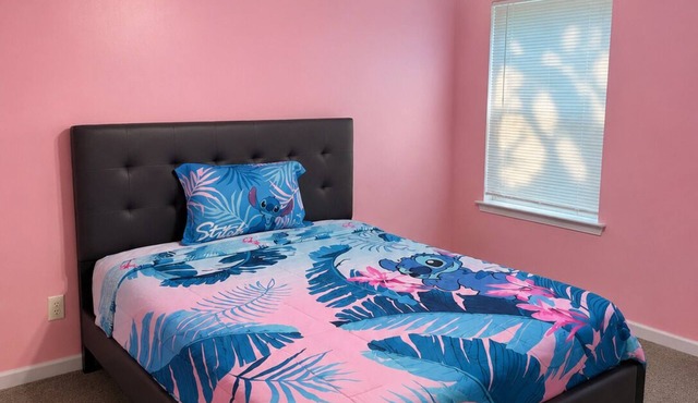 Harmony hide away 5-bedroom house perfect for relaxing stays in Fairburn