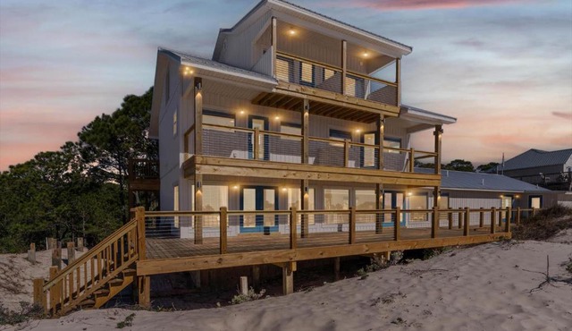 High Point Hideaway on the Sand Dunes - Unit 2