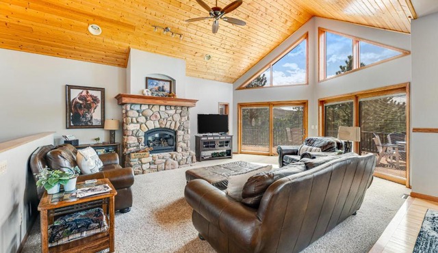 Hilltop Haven in Sturgis