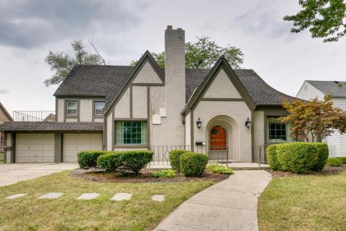 Historic Auburn Home w/Theater & Yard!