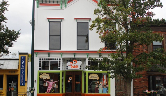 Historic Downtown Traverse City Apartment