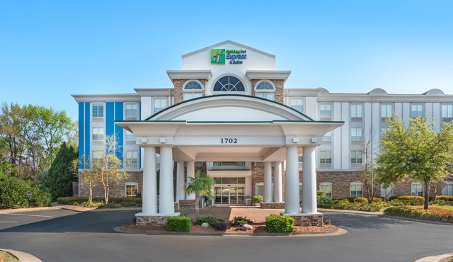 Holiday Inn Express Hotel & Suites Phenix City - Columbus by IHG