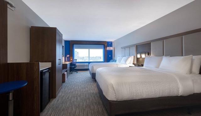 Holiday Inn Express & Suites Brighton by IHG