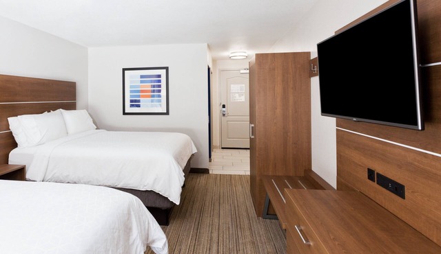 Holiday Inn Express & Suites Rome-East by IHG