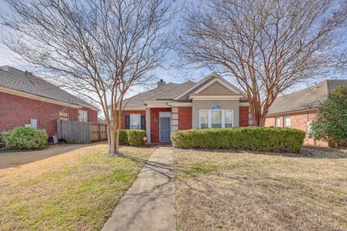 Home w/Fenced Yard ~ 12 Mi to Dtwn Montgomery