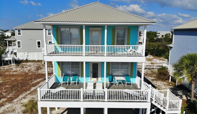 July Discounted! Great views! Pools! Pickleball!