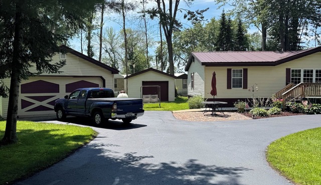Just listed….Lake Noquebay, 3 bedroom 2 bath home in Wausaukee, sleeps 9.