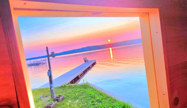 *Keweenaw Unparalleled Lake side Lodge or a top-tier Arctic ski resort*