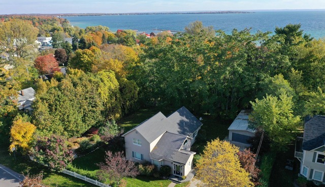 Lake Point Inn