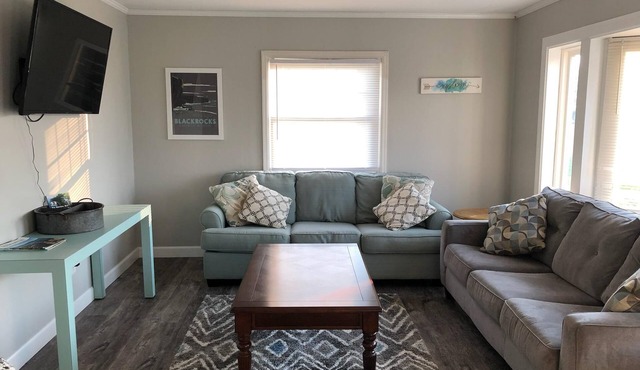 Lake Superior View- 3 Bedroom Suite at Econo Lodge Lakeside
