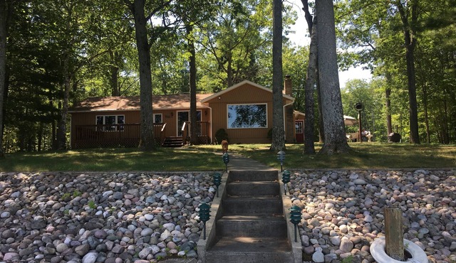 Lakefront Getaway - Private Dock + 130' Shoreline