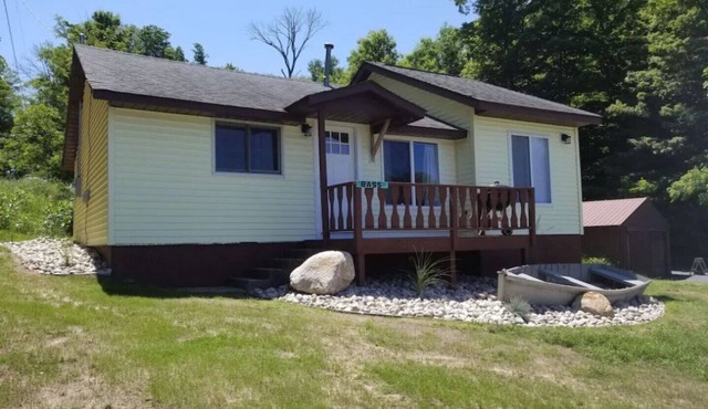 Lakelure Cottages - Bass