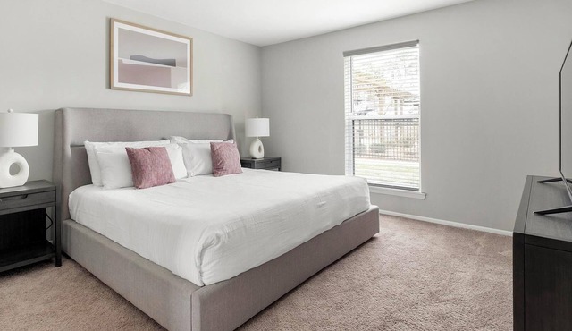 Landing | Amazing 1BD, Gym, Clubhouse