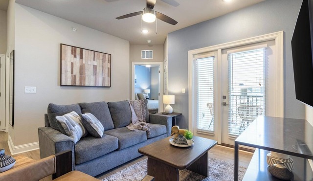 Landing | Beautiful 2BD, Gym, Game Room