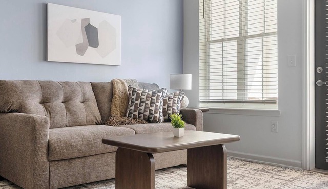 Landing | Modern 1BD, Clubhouse, Gym