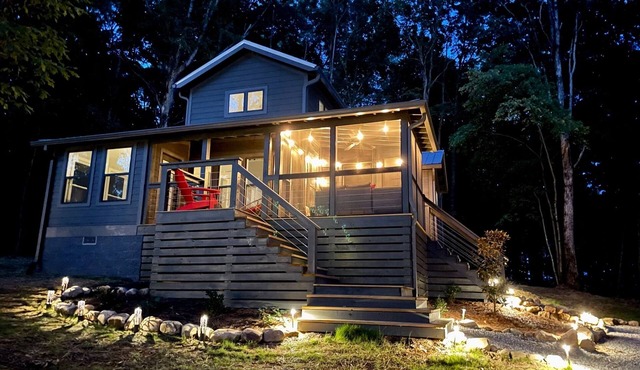 Large Home in Tiny Home Lake Community-Retreat at Water's Edge