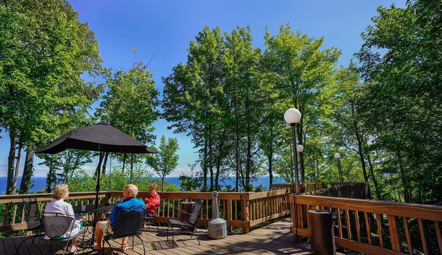 Leelanau Sands Casino & Lodge