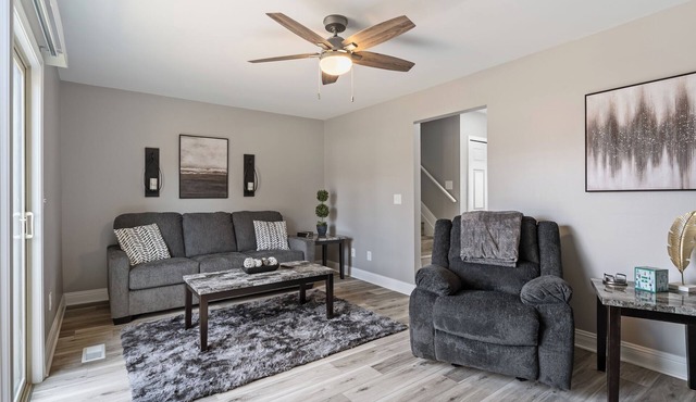 Lovely Groveland 2BR/2.5 Bath Townhome- Unit 6641