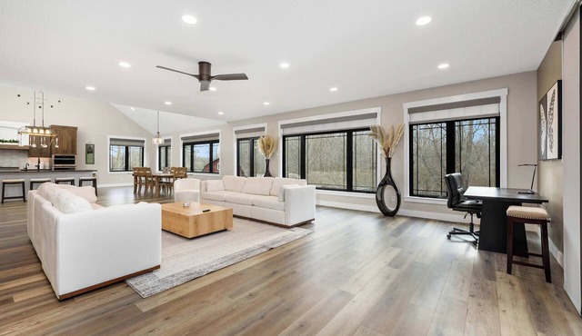 Luxury Modern Lodge on St. Joe River- 6,000 Sq Ft - Sleeps 12