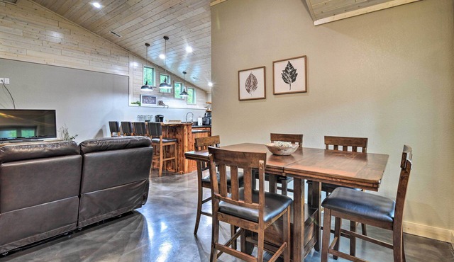 Modern Arcadia Farmhouse on 80 Acres w/Fire Pit!