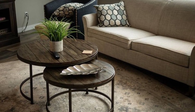 Monogram Luxury Condo - Sunset (Suite #2)