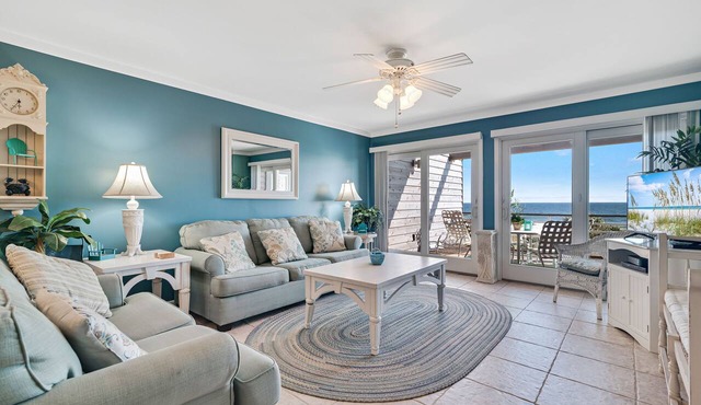 Needle Rush Point C35 | Walk to FloraBama | Beachfront | 2 Pools | Boat Slips | My Beach Getaways