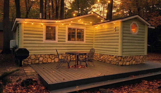 New! Cute 2-bedroom cottage in quaint Northport