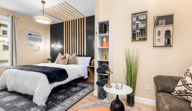 New! Private Studio near Downtown Mount Clemens